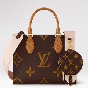 Louis Vuitton Onthego PM. sports strap with coin purse.